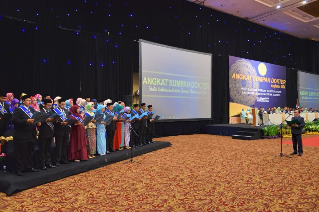 DSC_0033_Fotor-2 Daftar Paket Wisuda Di Jakarta | Sumpah Dokter FKK Universitas Muhammadiyah
