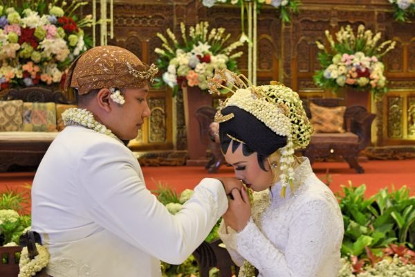 Daftar Paket Resepsi Pernikahan Di Jakarta | Ranny Dan Ichsan