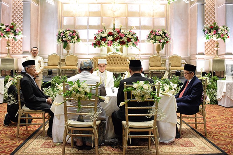 Pernikahan di Menara 165